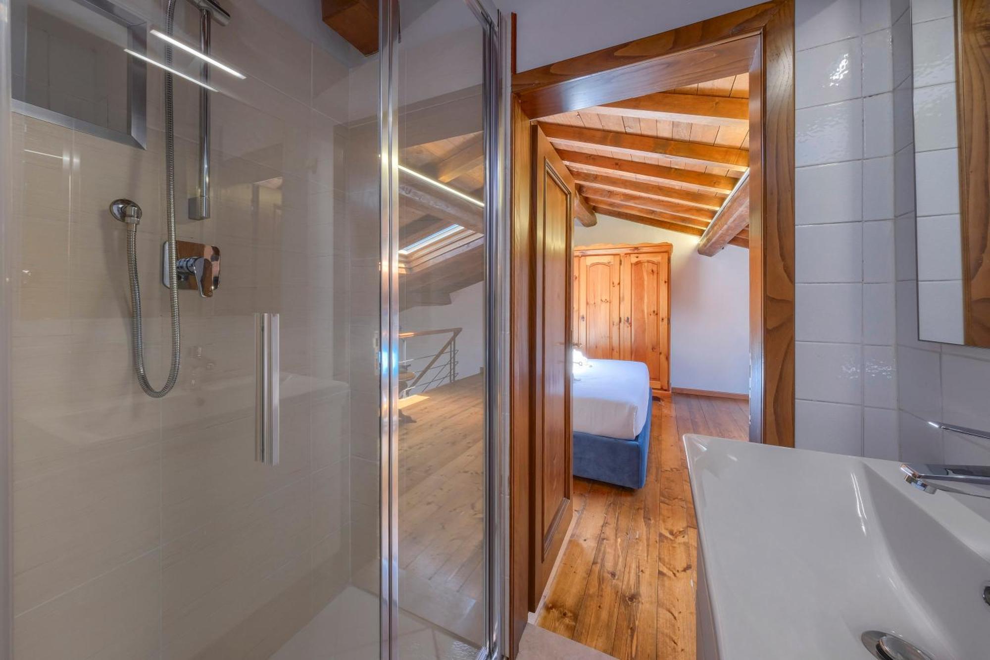 Romantic - Charm Ed Eleganza Nel Cuore Di Apartamento